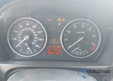 2011 BMW 328 I z USA, uszkodzony, nr VIN WBAPH7G57BNM55836